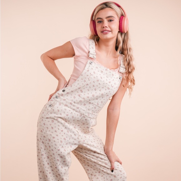 Very J Cream Floral Women's Overalls - Picture 1 of 4